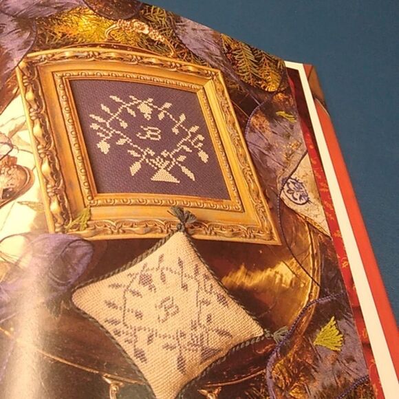 Cross Stitch Country Christmas Book - Picture 4 of 8